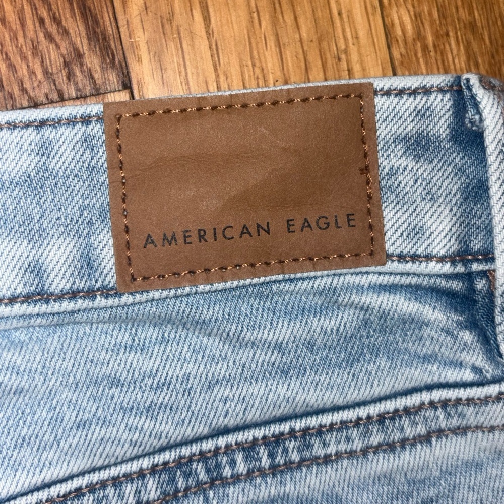 American Eagle Stretch Mom Jean - Picture 10 of 13